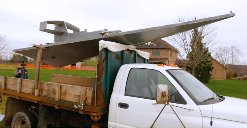 Illustration for article titled A 15-Foot Long Flying Star Destroyer Brings us One Step Closer to the Real Thing